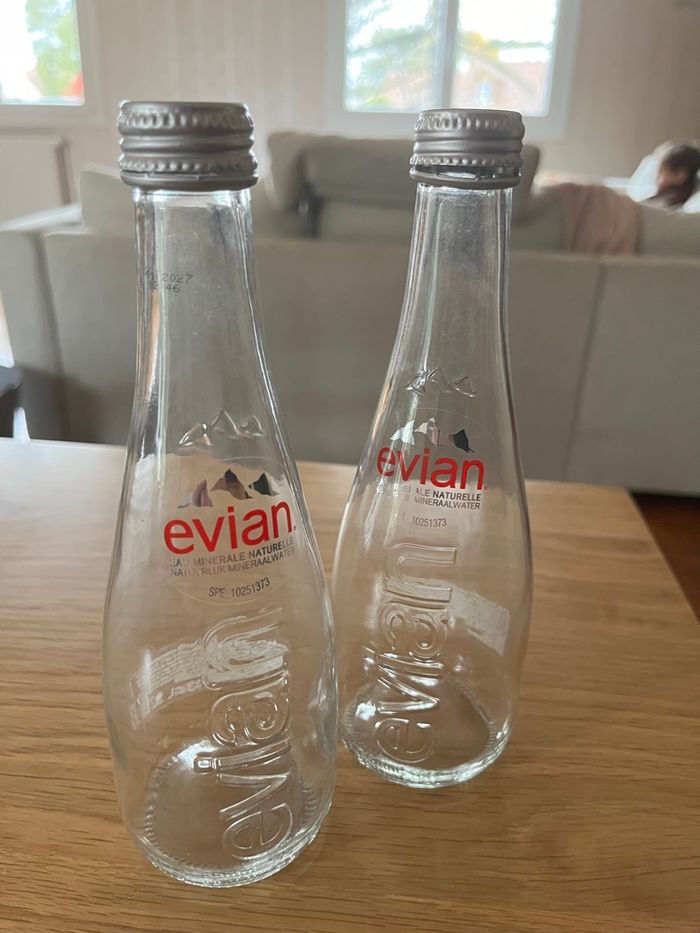 Bouteille d’eau d’Evian