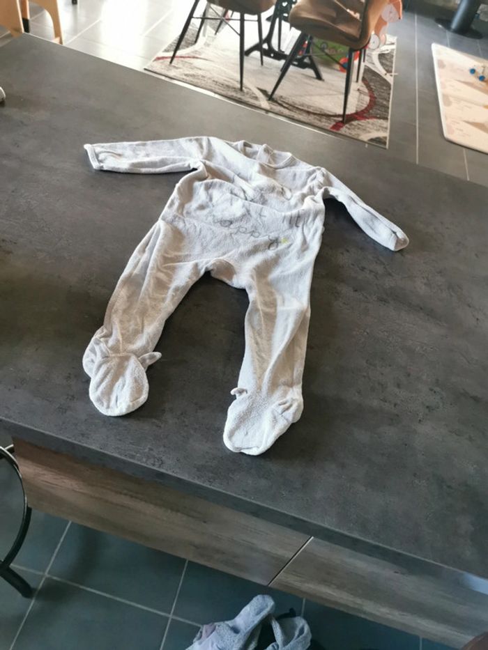 9 pyjamas - photo numéro 18
