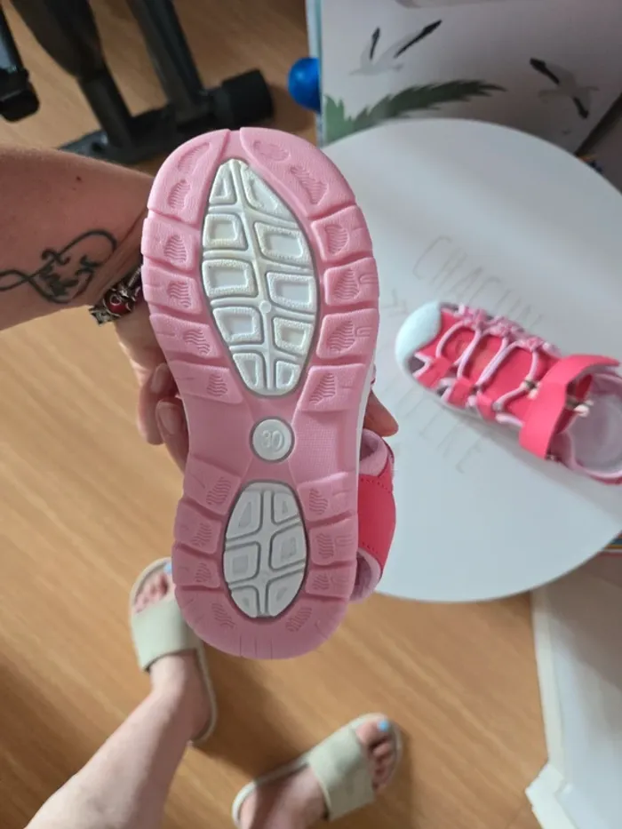 Nu pied fille taille 30 neuve - photo numéro 5