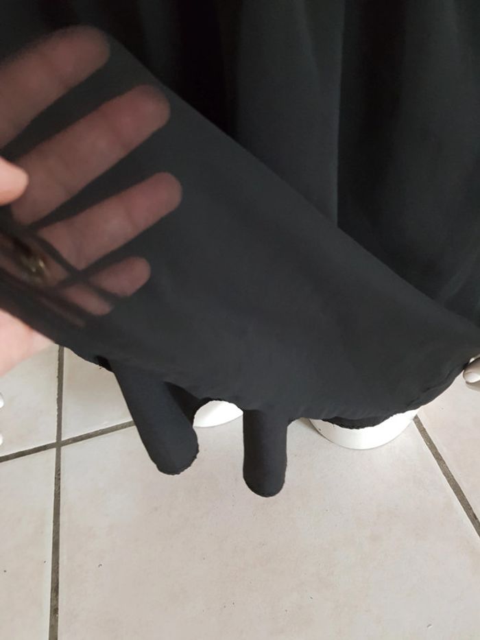 Robe en voile doublée, détail perlé - photo numéro 5