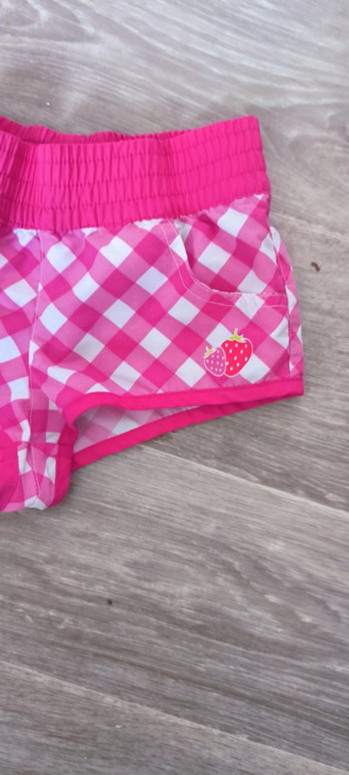 Short go sport rose parfait état - photo numéro 2