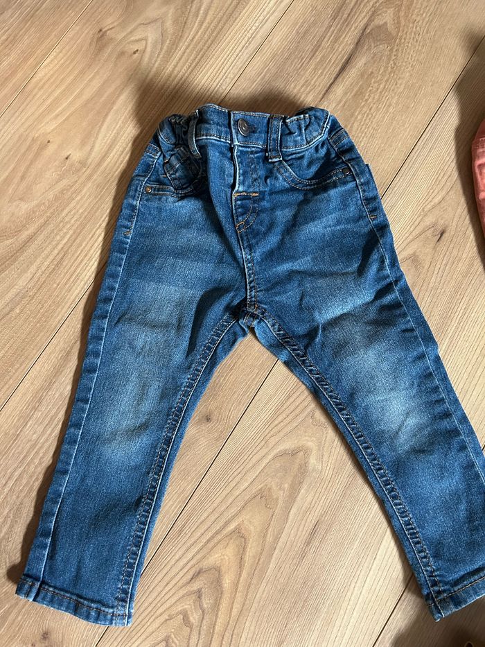 Lot de 3 jeans 24 mois - photo numéro 2
