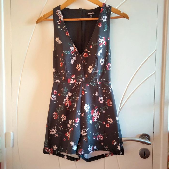 Combi-short chic noire à fleur cintrée - photo numéro 2