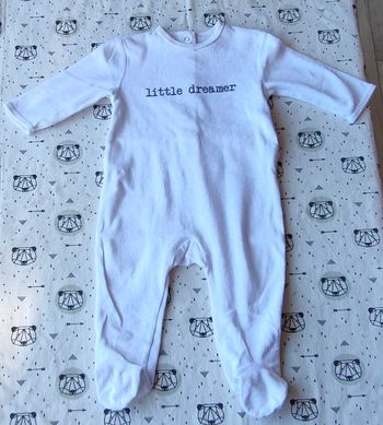 Pyjama en velours taille 9 mois