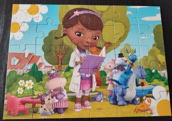 Puzzle Dr La Peluche - Disney. 30 pièces