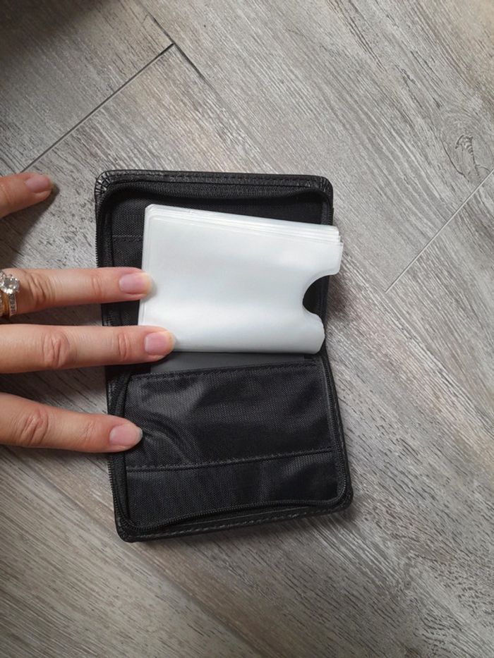 Porte carte - photo numéro 2