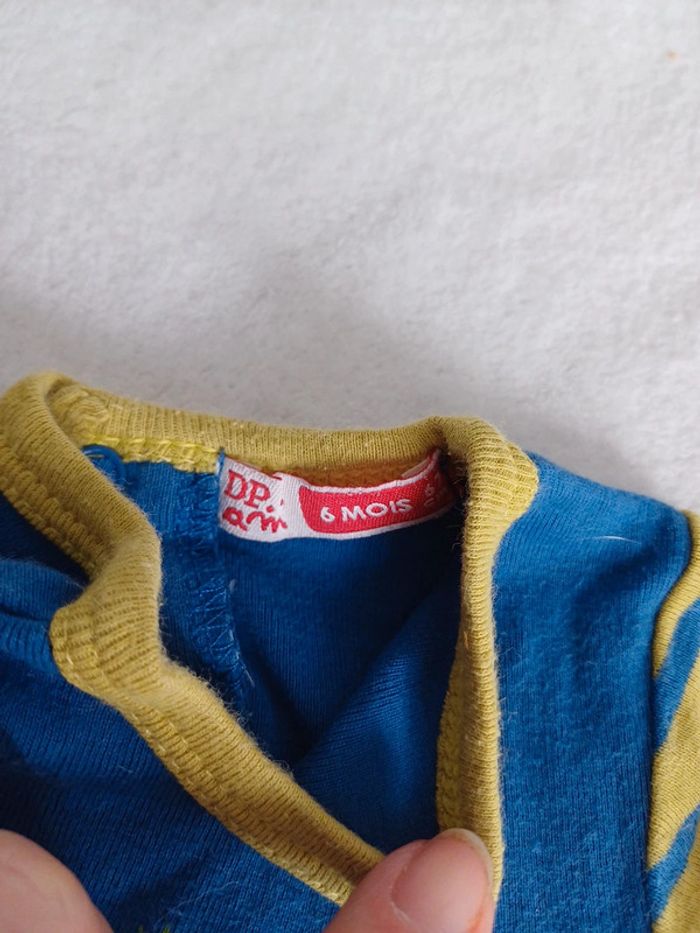 Body bleu et jaune 6 mois dpam - photo numéro 3