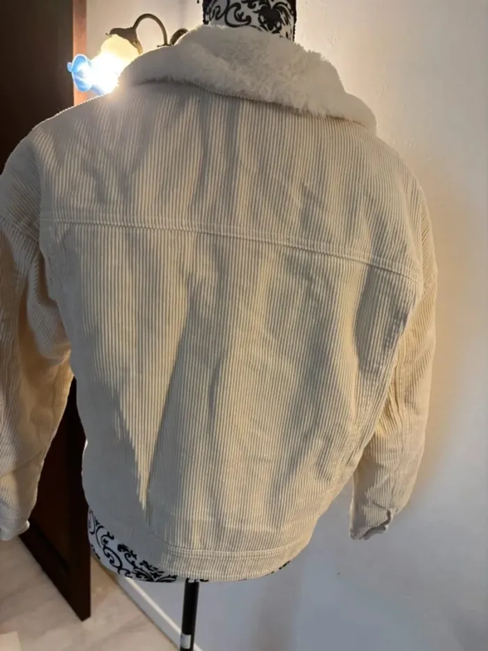 Veste beige en velours côtelé taille 36 - photo numéro 7