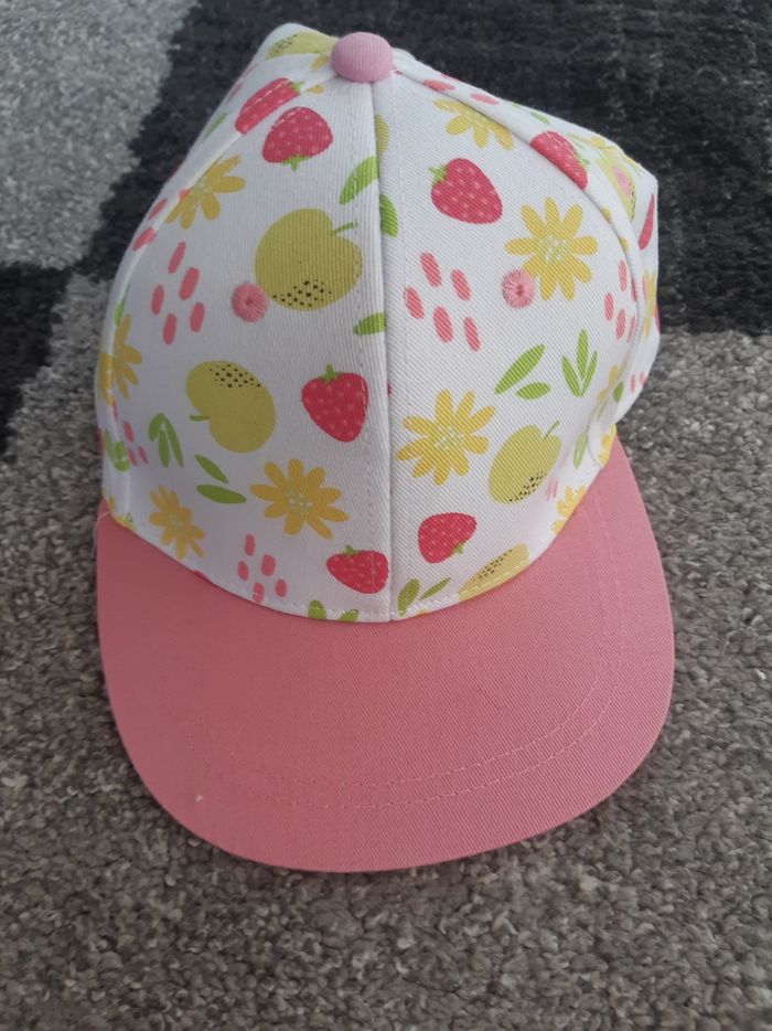 Casquette imprimé bl1nche