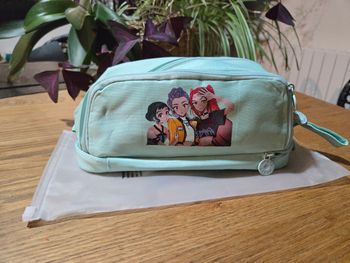 Trousse a crayon demon hunters kpop huntrix