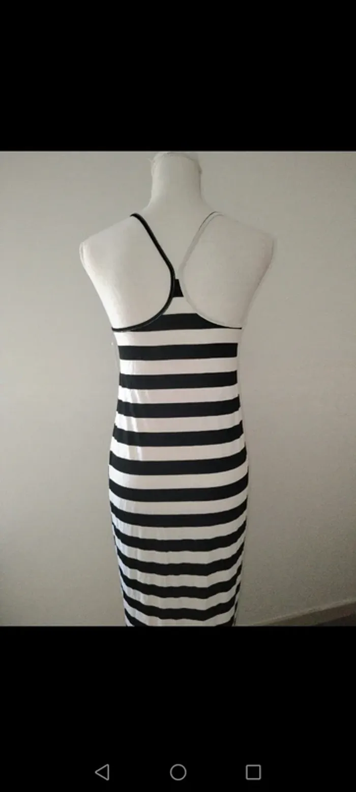 Robe d'été noire et blanche à rayures femmes - photo numéro 3
