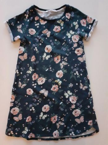 Robe fleurie 6 / 8 ans H&M