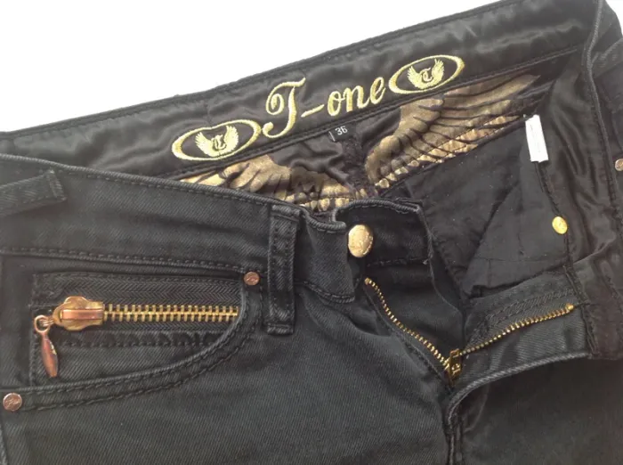 Jean 👖 - photo numéro 4