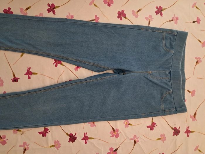 Lot 3 beaux pantalons jegging / jeans reglables dont 1 neuf 🏷 et 2 TBE - 10A - FPC, kiabi, Ikks - photo numéro 9