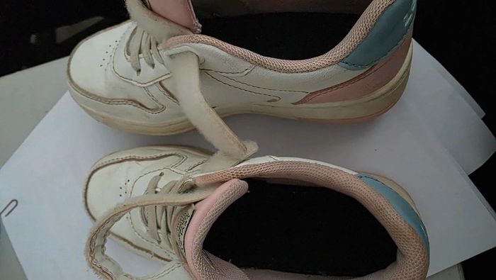 Tennis taille 29 - photo numéro 3