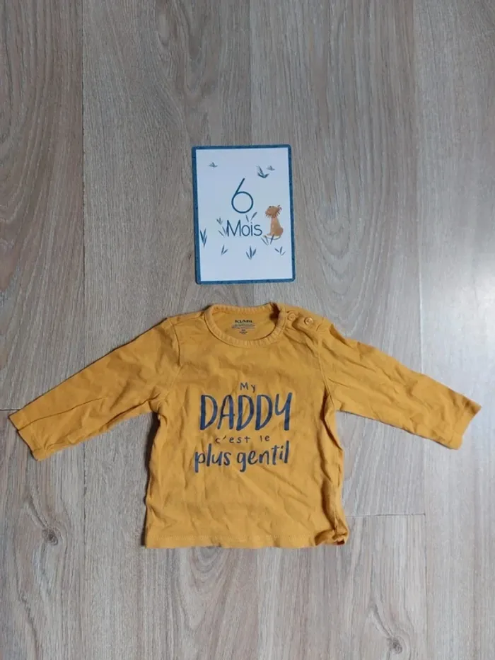 T-shirt manches longues moutarde Kiabi 6 mois