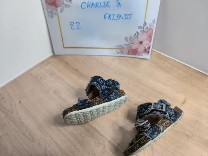 Sandalettes T22 - photo numéro 4