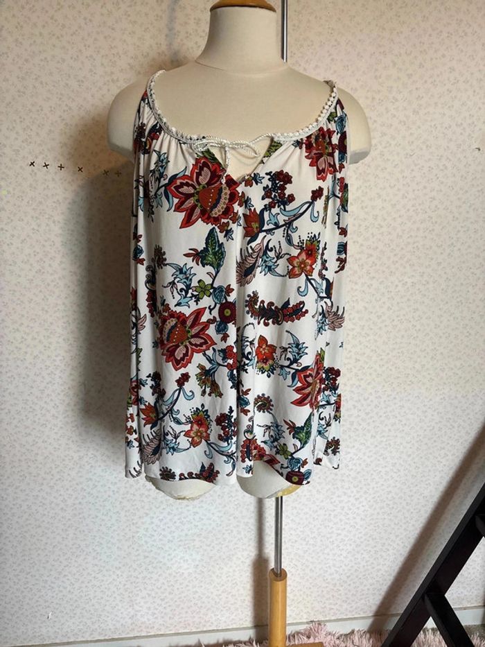 Blouse taille 50/52 marque bodyflirt neuve