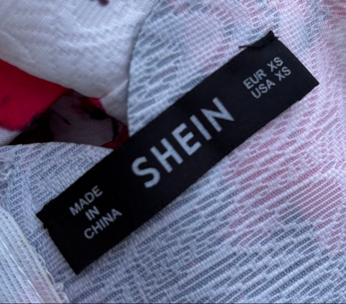 🌸 Robe blanche à imprimé floral – Taille 34 (XS) – Shein 🌸 - photo numéro 8