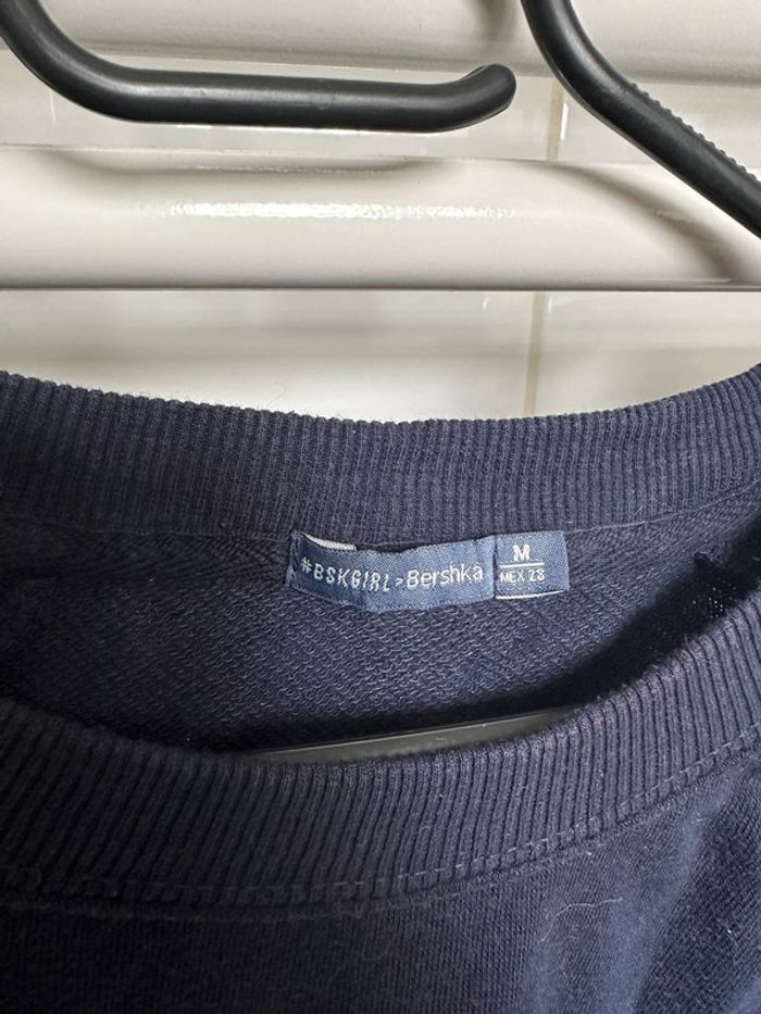 Pull bleu marine - photo numéro 2