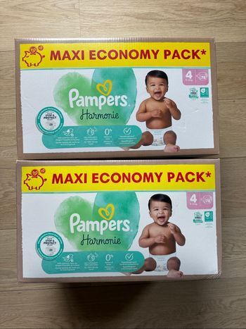 156 couches Pampers harmonie taille 4