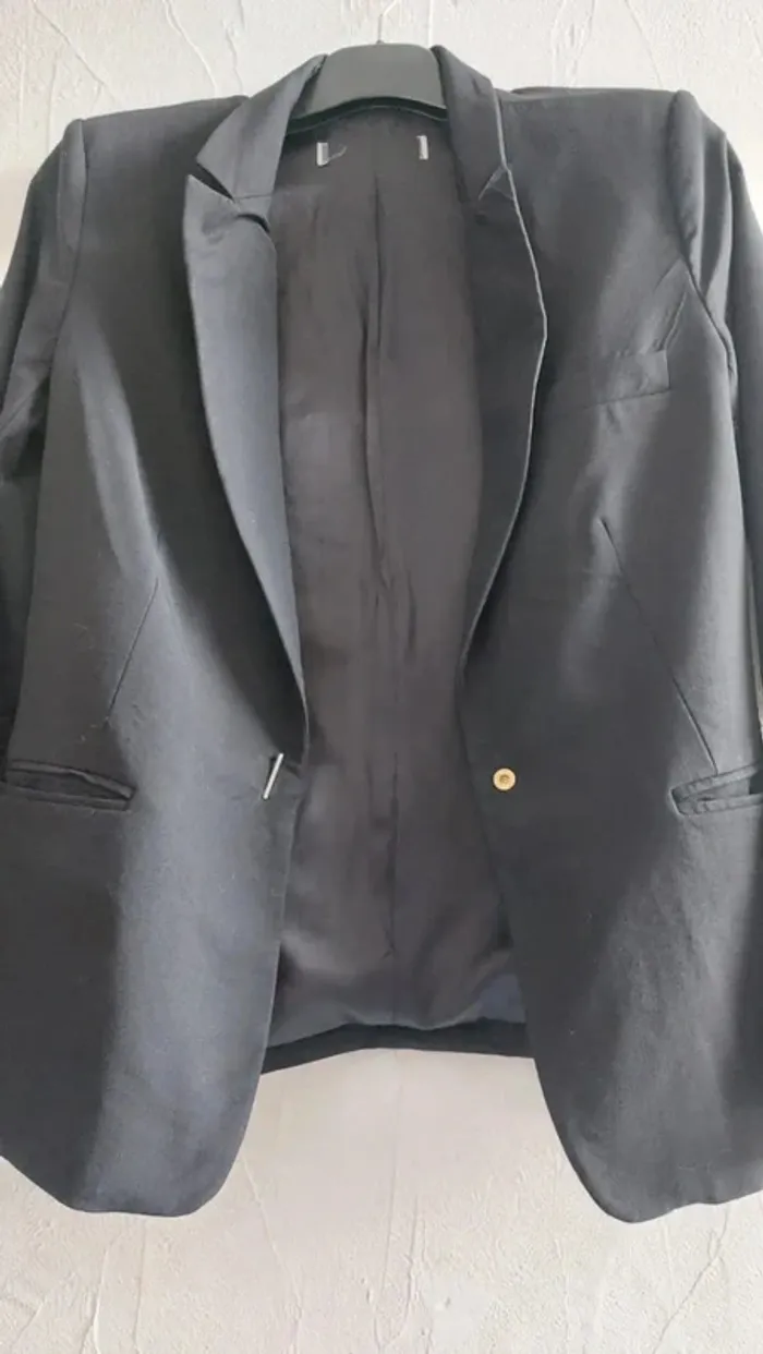 Veste noire élégante 1 bouton - photo numéro 4