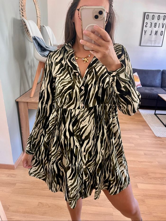 Robe courte