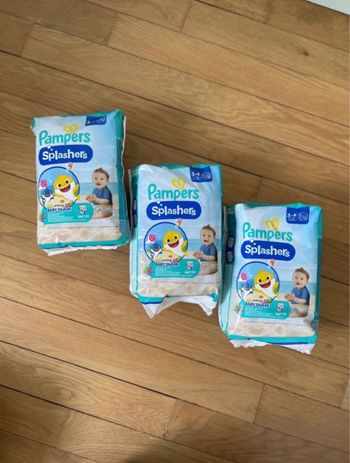 Lot 3 Pampers Splashers