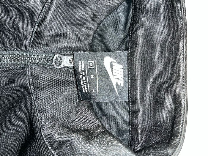 Veste avec lacets sur les bras Nike édition limité - photo numéro 7