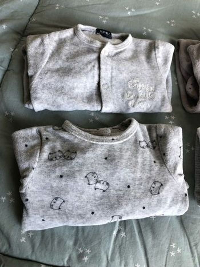 Pyjama 1 mois - photo numéro 10