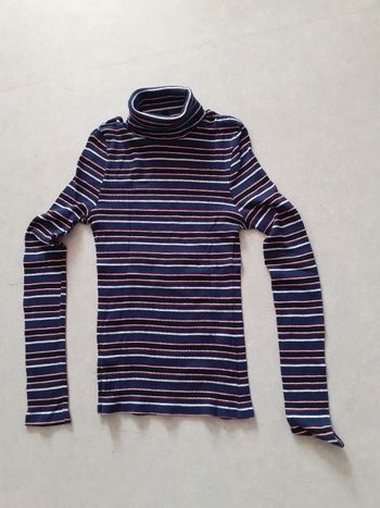 Pull col rougé rayé