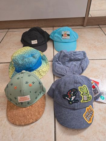 Lot 6 casquette Bob Béret 6 à 12 mois