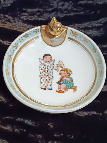 Ancienne assiette à bouillie