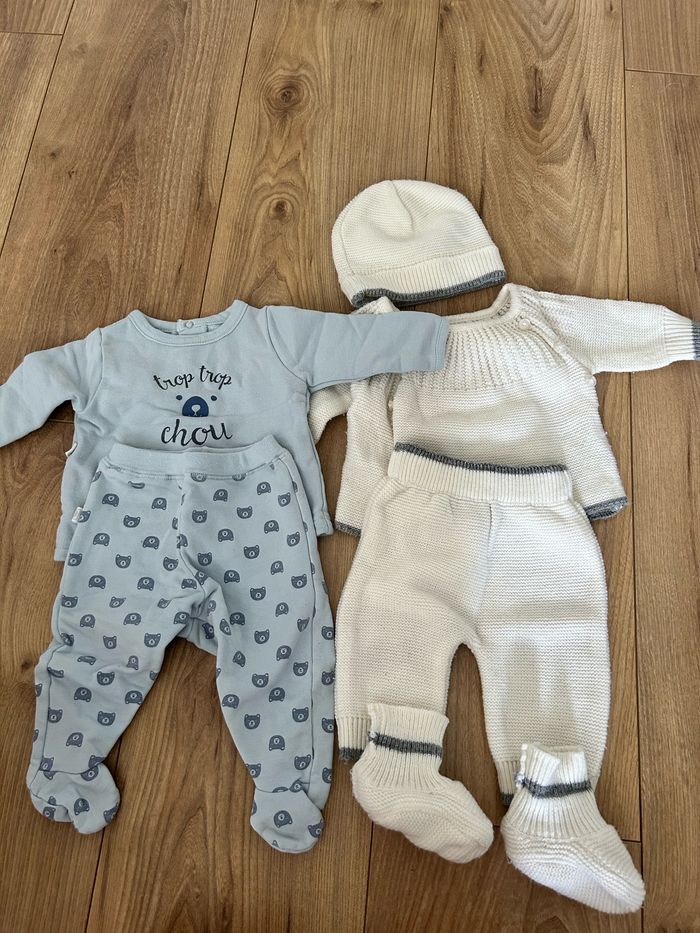 Lot bébé 1 mois - photo numéro 3