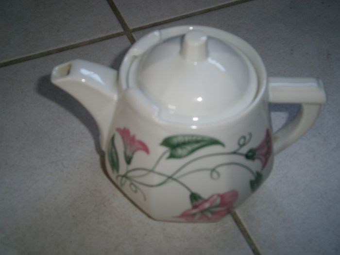 Ensemble à thé et gâteaux en porcelaine - photo numéro 7