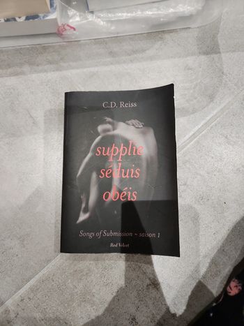 Livre : Supplie, seduit, obéis