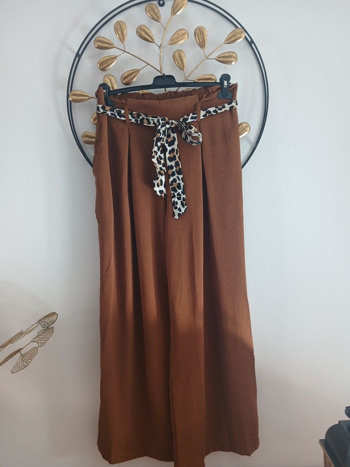 Pantalon fluide camel taille 42