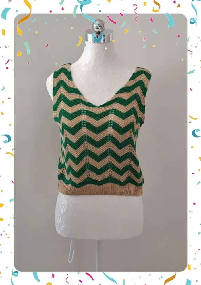 💚 top brodé taille 36