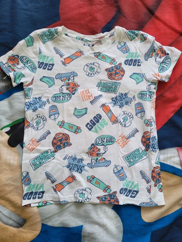 Lot tee shirt 6 ans - photo numéro 4
