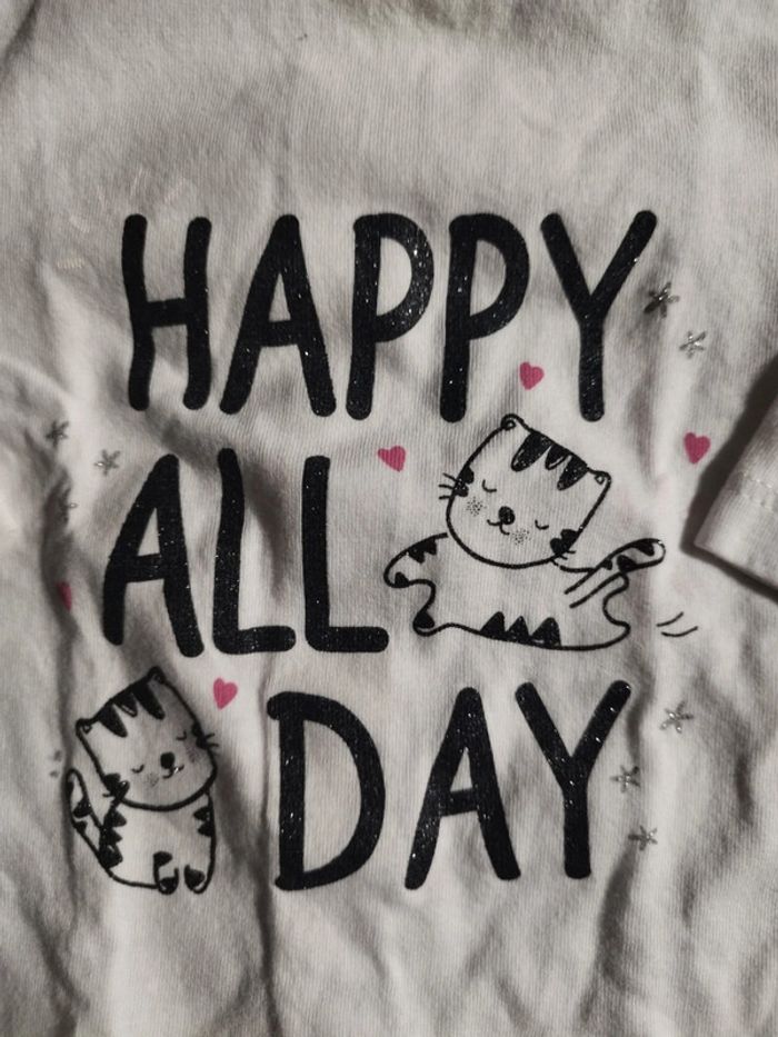 T-shirt "happy all day" 1 mois - photo numéro 2