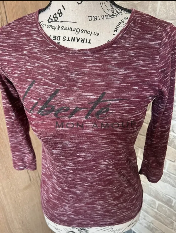 T-shirt manches longues taille XS - photo numéro 2