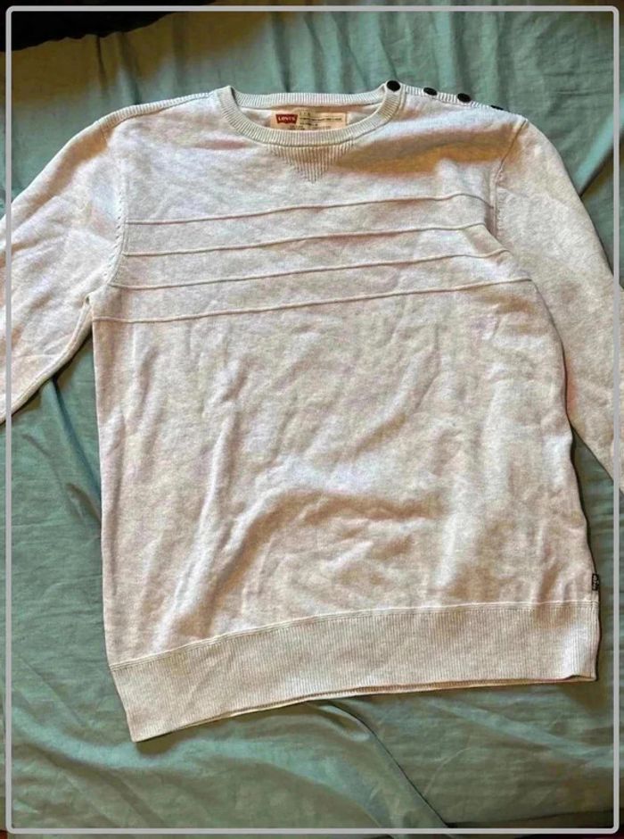 Très  jolie  pull taille  36 Levi's - photo numéro 4