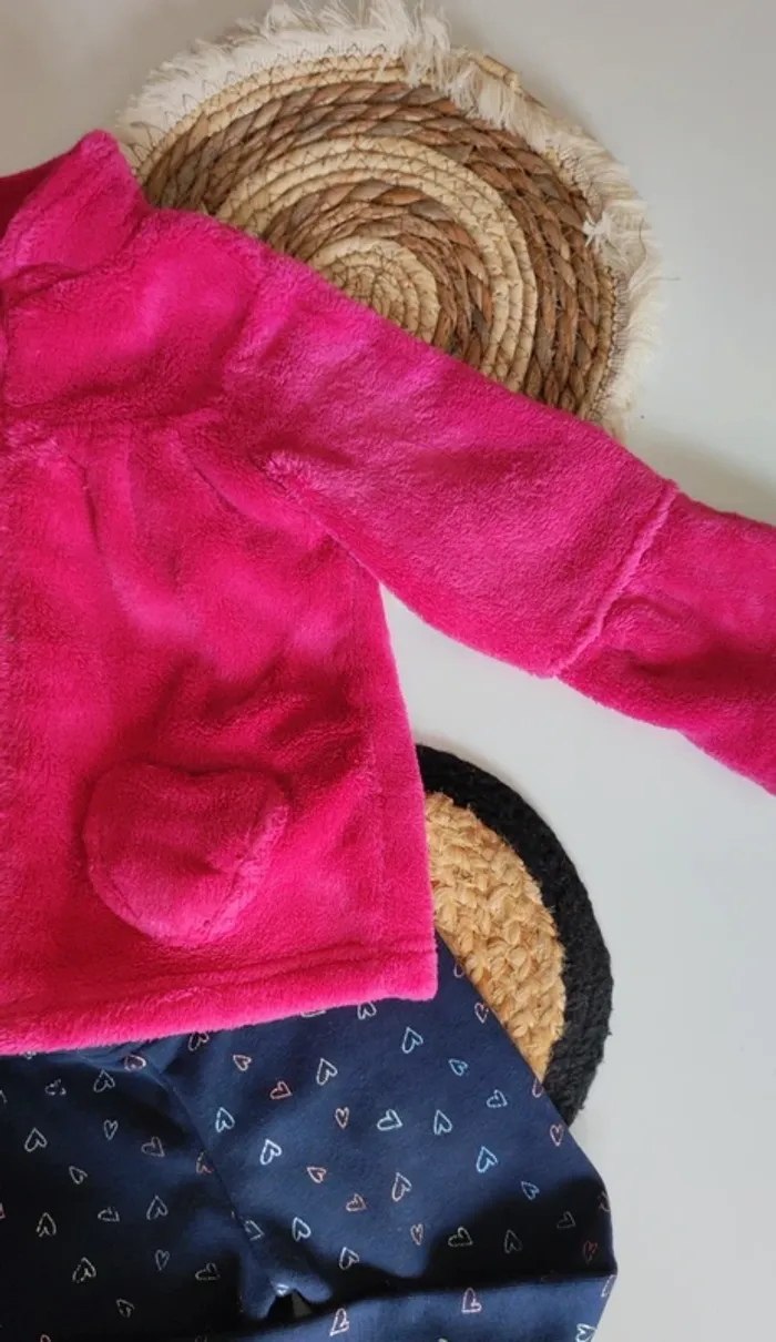 Veste gilet polaire doudou coeur bébé fille hiver - photo numéro 3