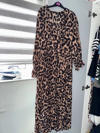 Magnifique robe leopard taille 1xl shein curve