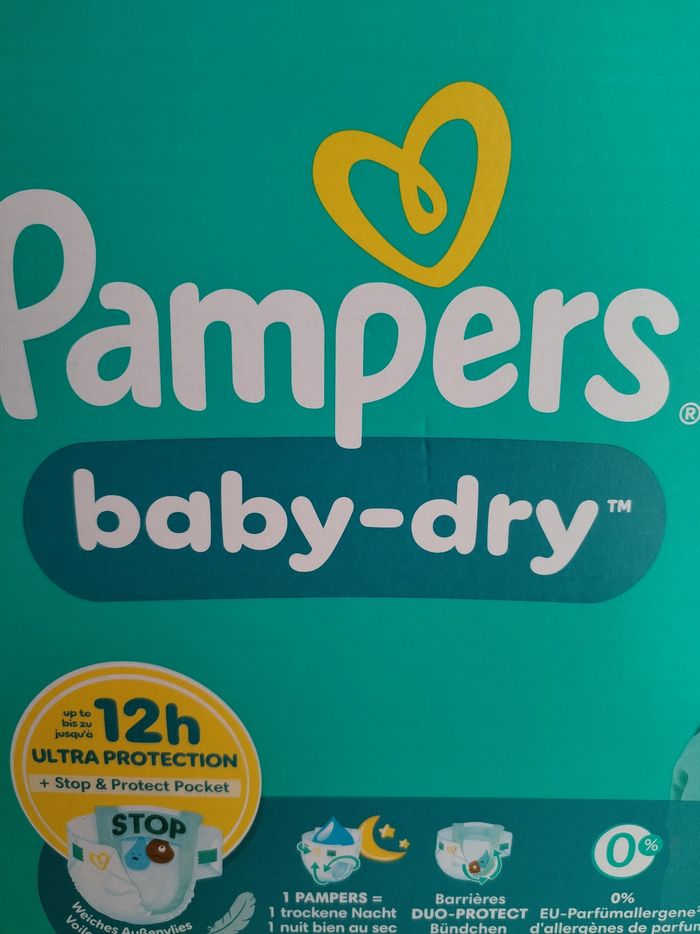 Couche pampers Baby Dry - photo numéro 2