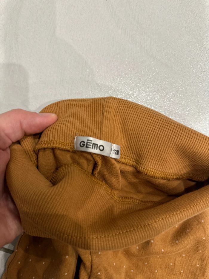 Lot de 2 pantalons avec pieds en 12 mois - photo numéro 6