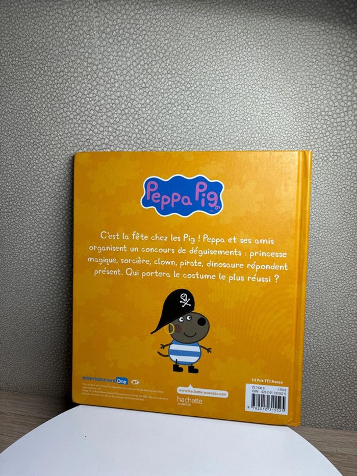 Peppa piG se déguise - photo numéro 2