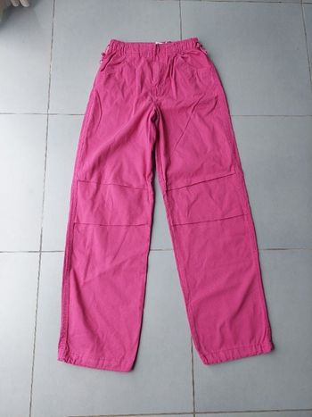 Pantalon Parachute rose fuschia Bershka taille XS/34