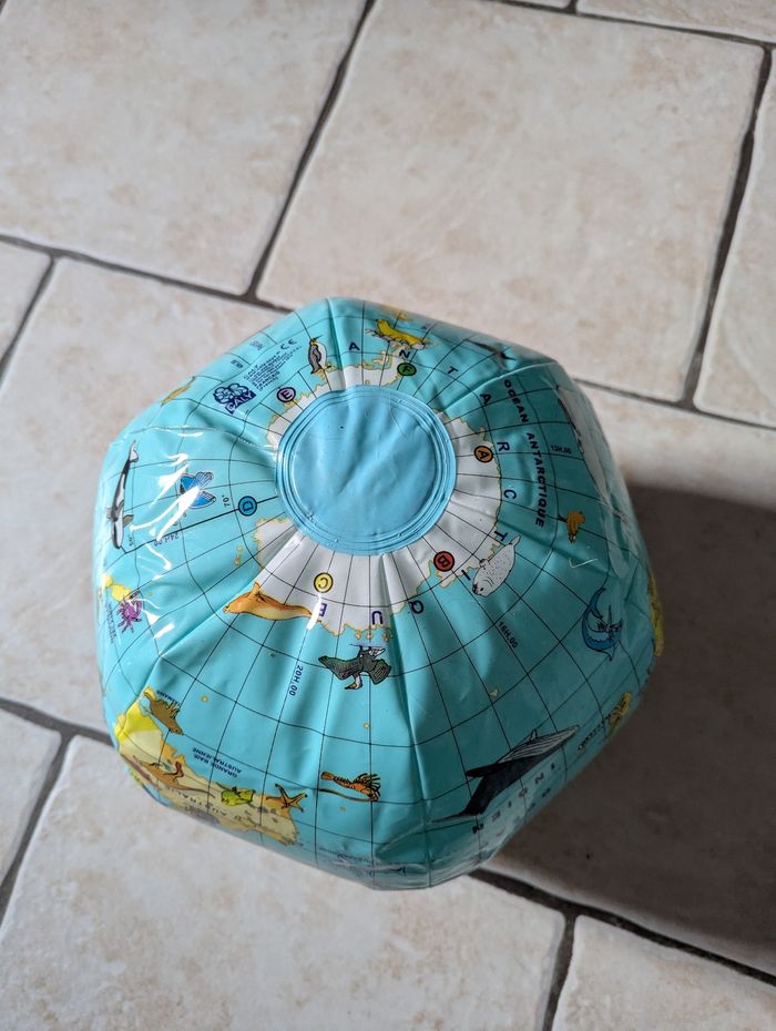 Globe gonflable - photo numéro 6