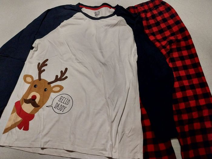 Pyjamas et pull de Noël - photo numéro 3